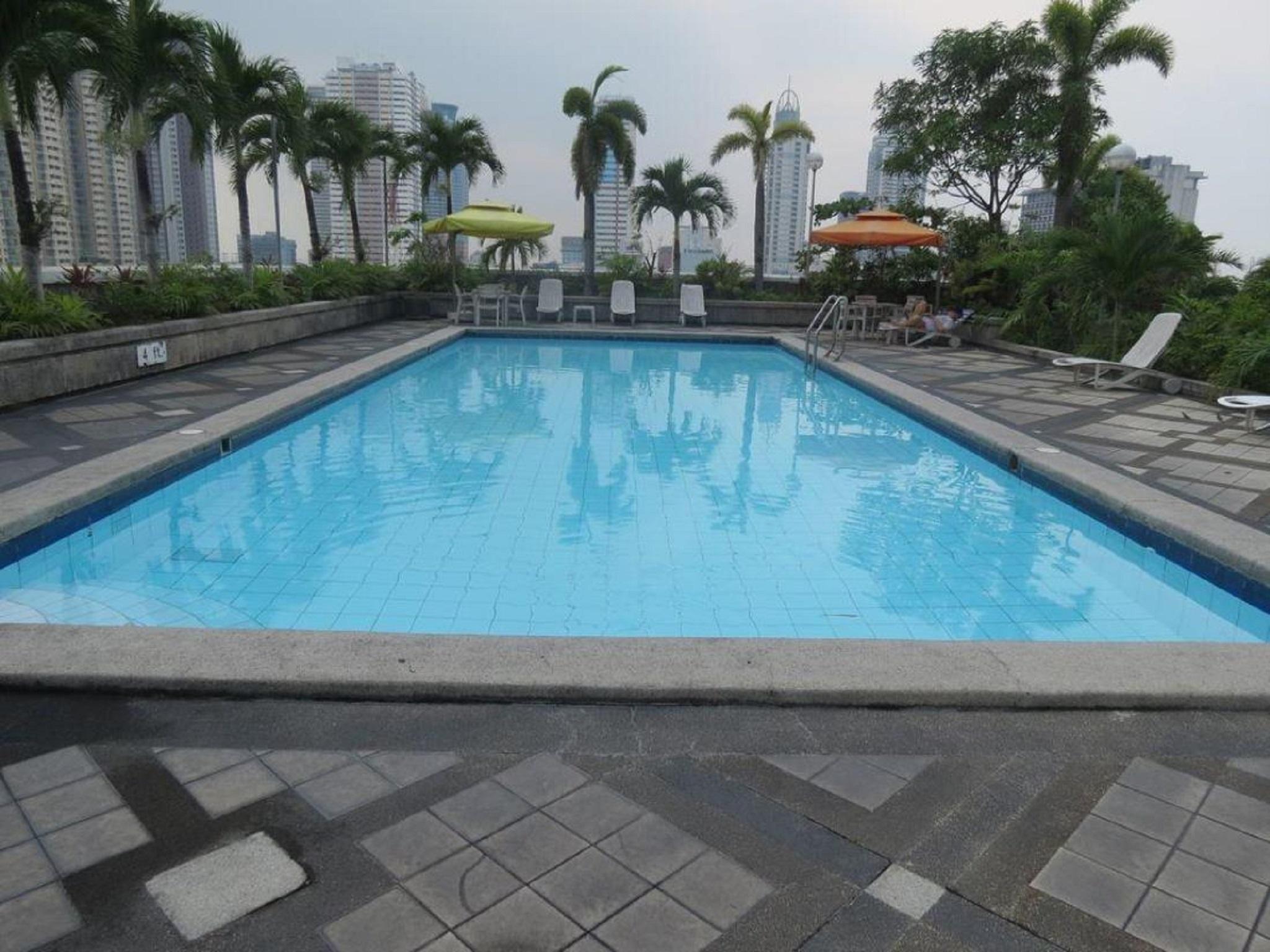 Pearl Manila Hotel Exterior foto